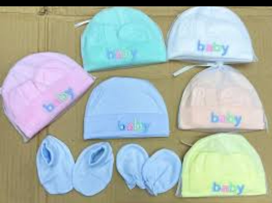 Baby Cap Mittan Booty set