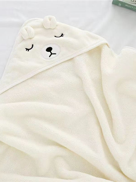 Hoodie Towel – Cuddly, Absorbent, and Fun!
